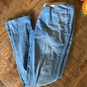 Jessica Simpson Maternity Jeans. EUC. Small.